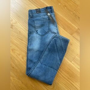 Kut from the Kloth Ellen Ankle Skinny Jeans